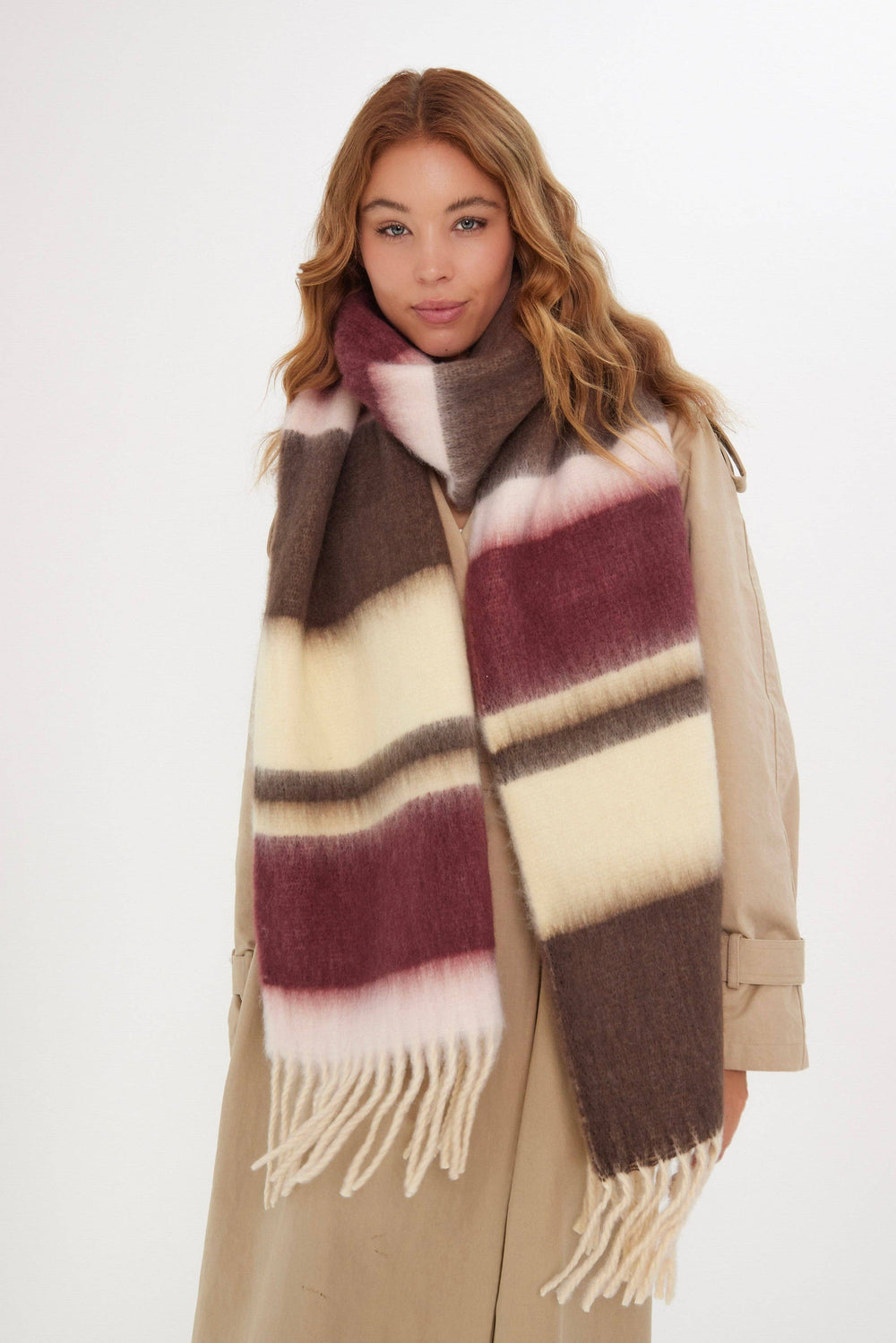 Oversized Chunky Blanket Scarf in Multicoloured Stripe