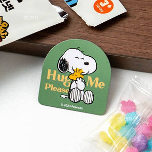 Peanuts Snoopy & Friends Magnet Mystery Random Box