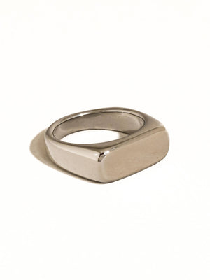 Glayce 18K Gold Non-Tarnish Classic Signet Ring