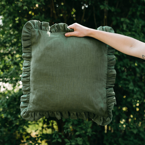 OMOM Cushion Cover / Sofa Cushion in Organic Cotton - Ruffle