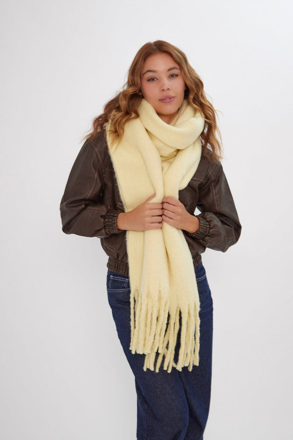 Oversized Chunky Blanket Scarf in Butter Yellow
