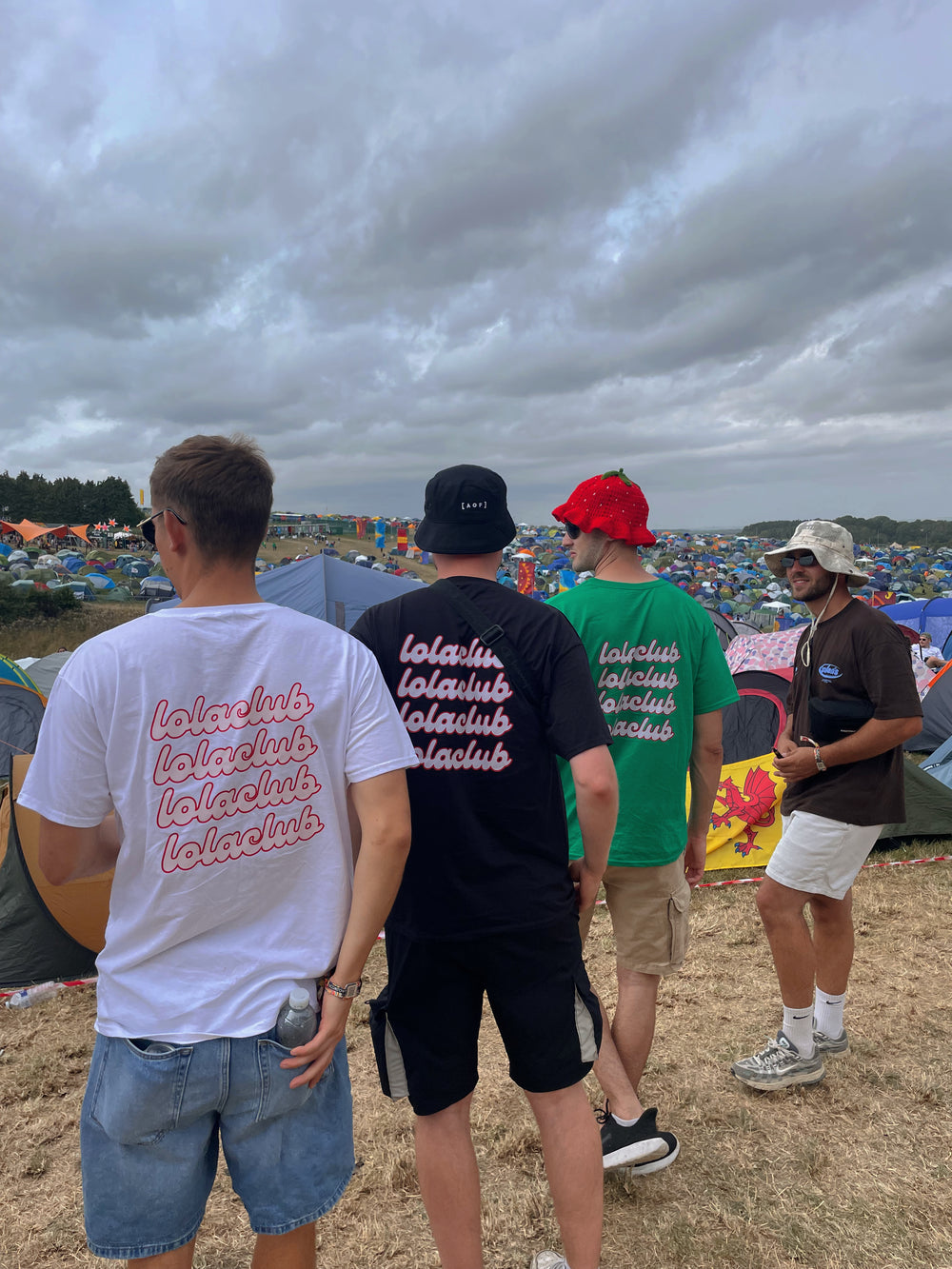 Lola Club T-shirt