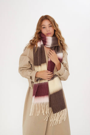 Oversized Chunky Blanket Scarf in Multicoloured Stripe