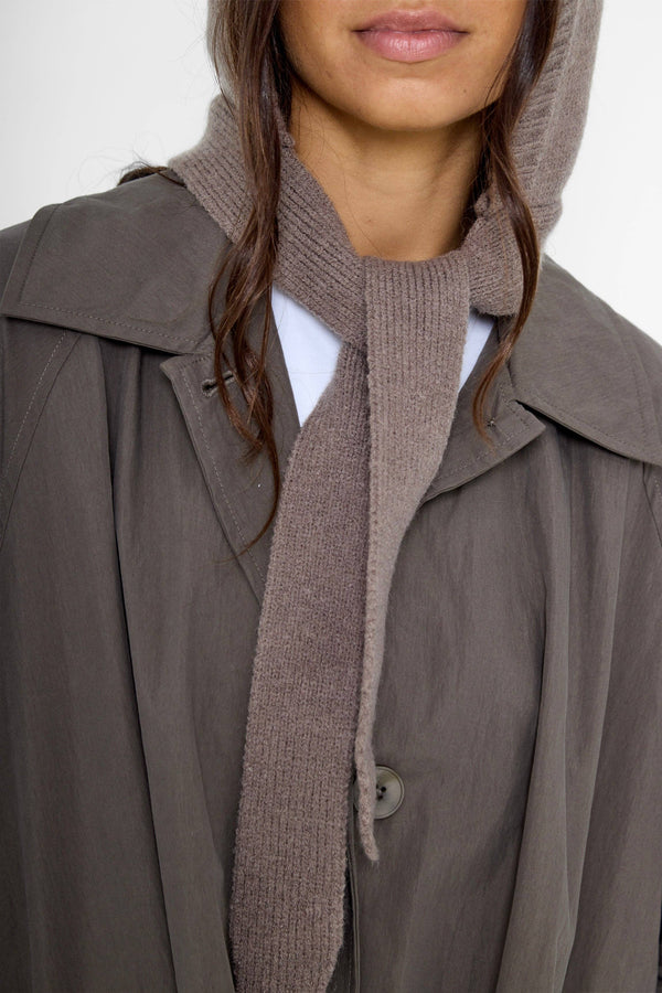 Chunky Ties Knitted Bonnet in Taupe