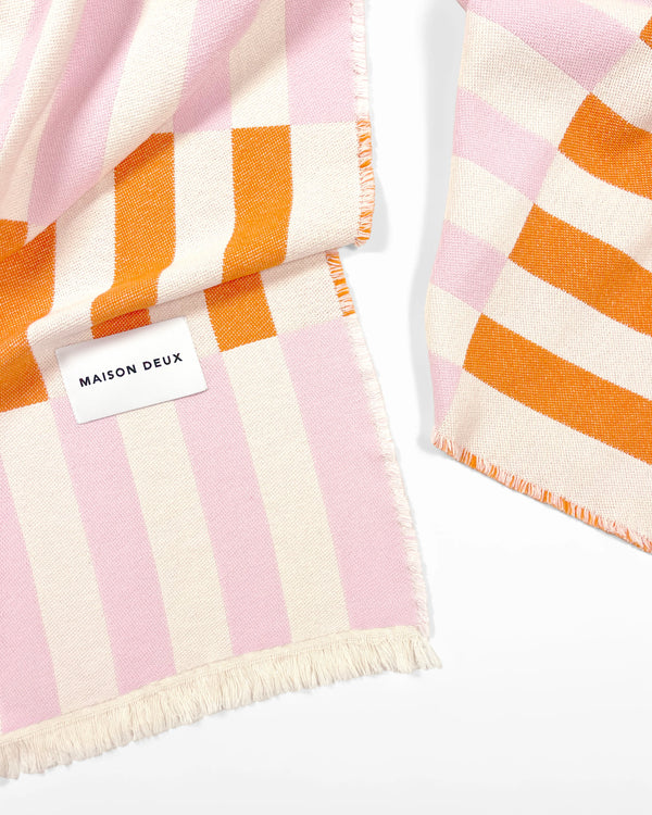 Tiles Cotton Blanket Pink Carrot