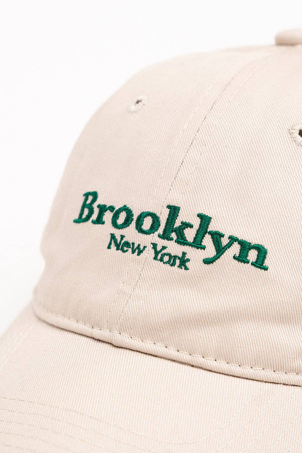 Brooklyn Baseball Cap in Beige