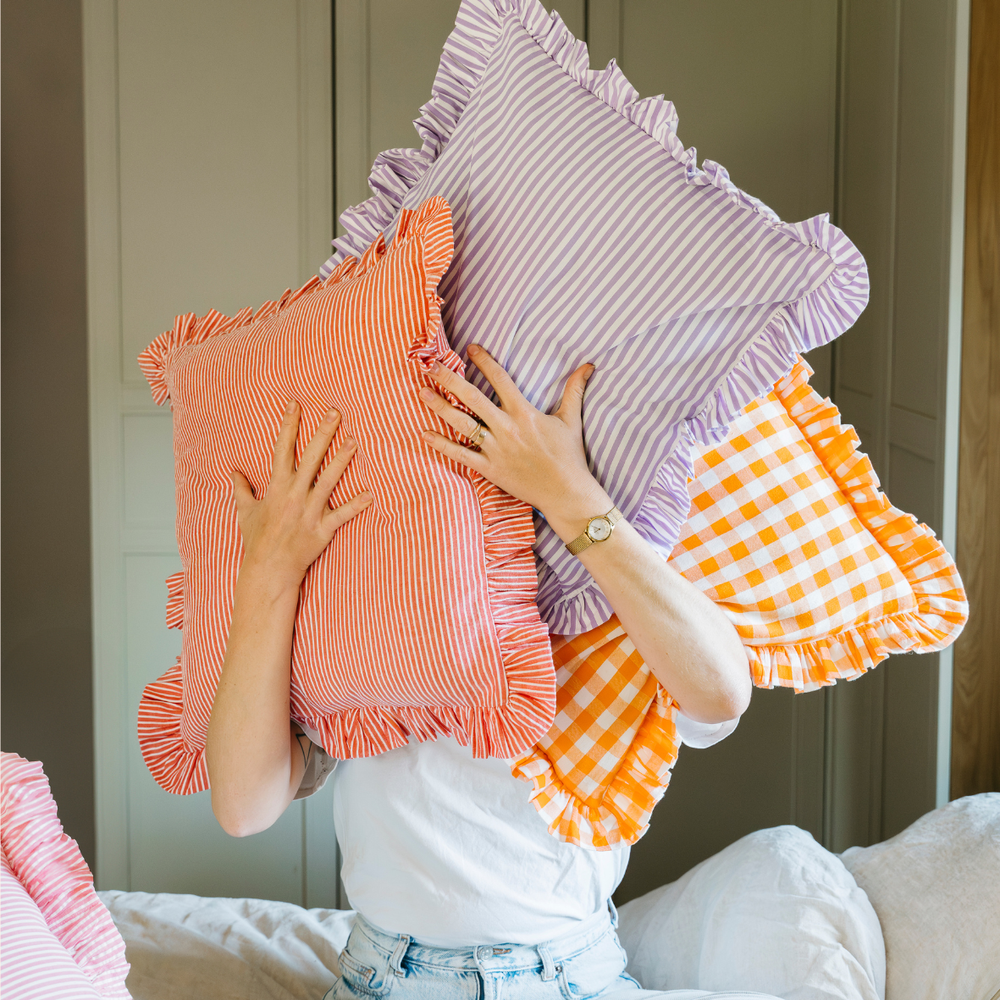 OMOM Cushion Cover / Sofa Cushion in Organic Cotton - Ruffle