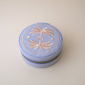 Travel Jewellery Case in Lilac Linen