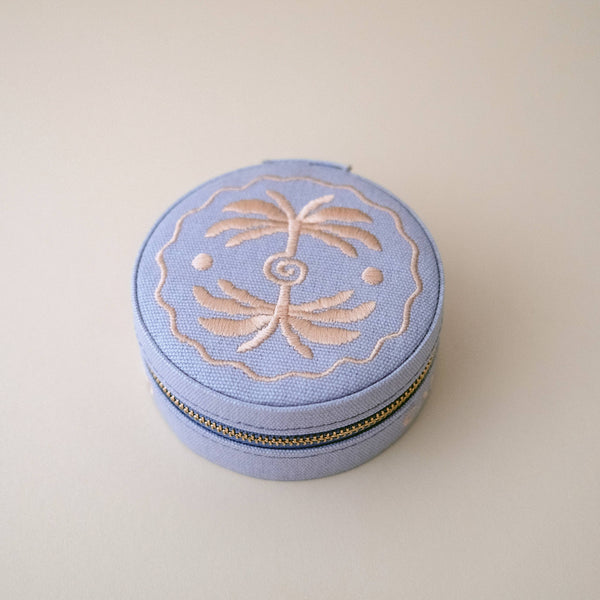 Travel Jewellery Case in Lilac Linen