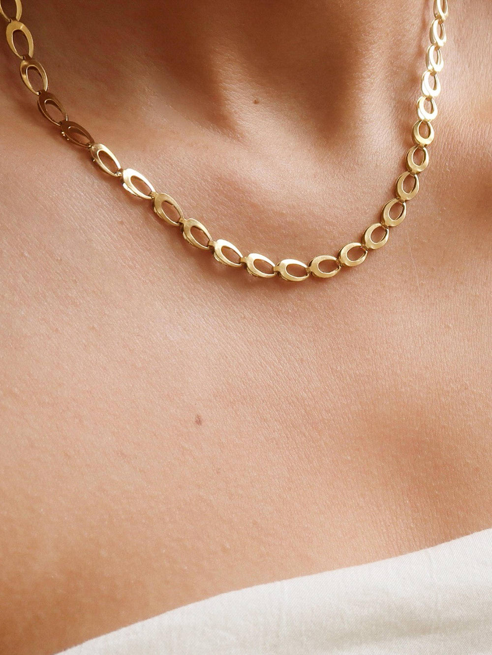 Non-Tarnish Oval Link Chain Necklace