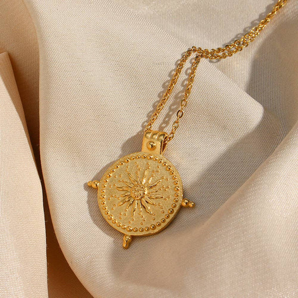 Tulum Pendant Necklace