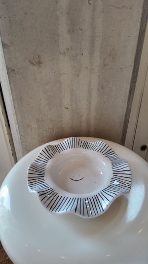 Smiley trinket dish