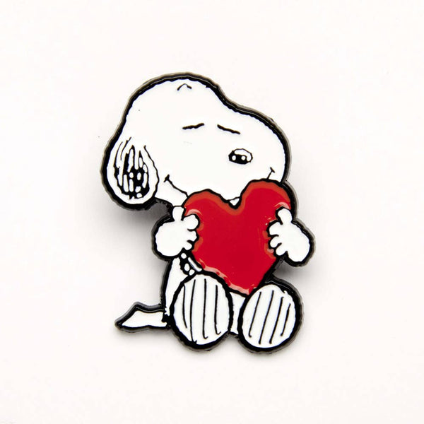 Peanuts Give Hugs Pin - Heart