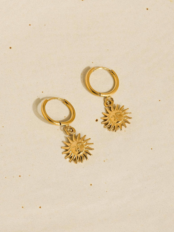 Pascale 18K Gold Non-Tarnish Sun hoop Earring