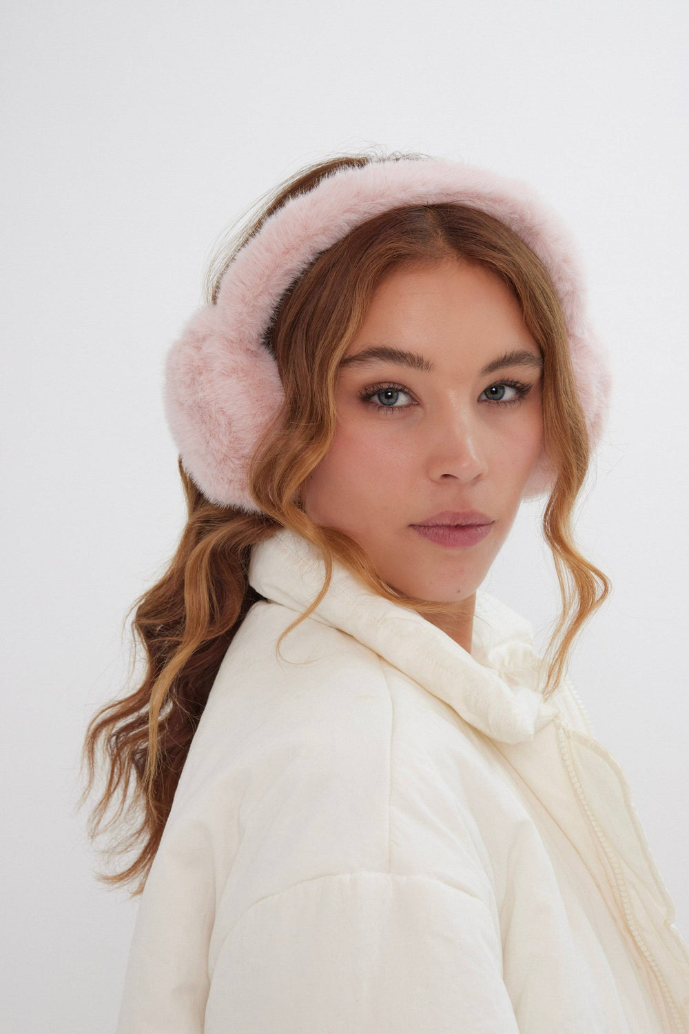Fluffy Faux-Fur Earmuffs in Pink