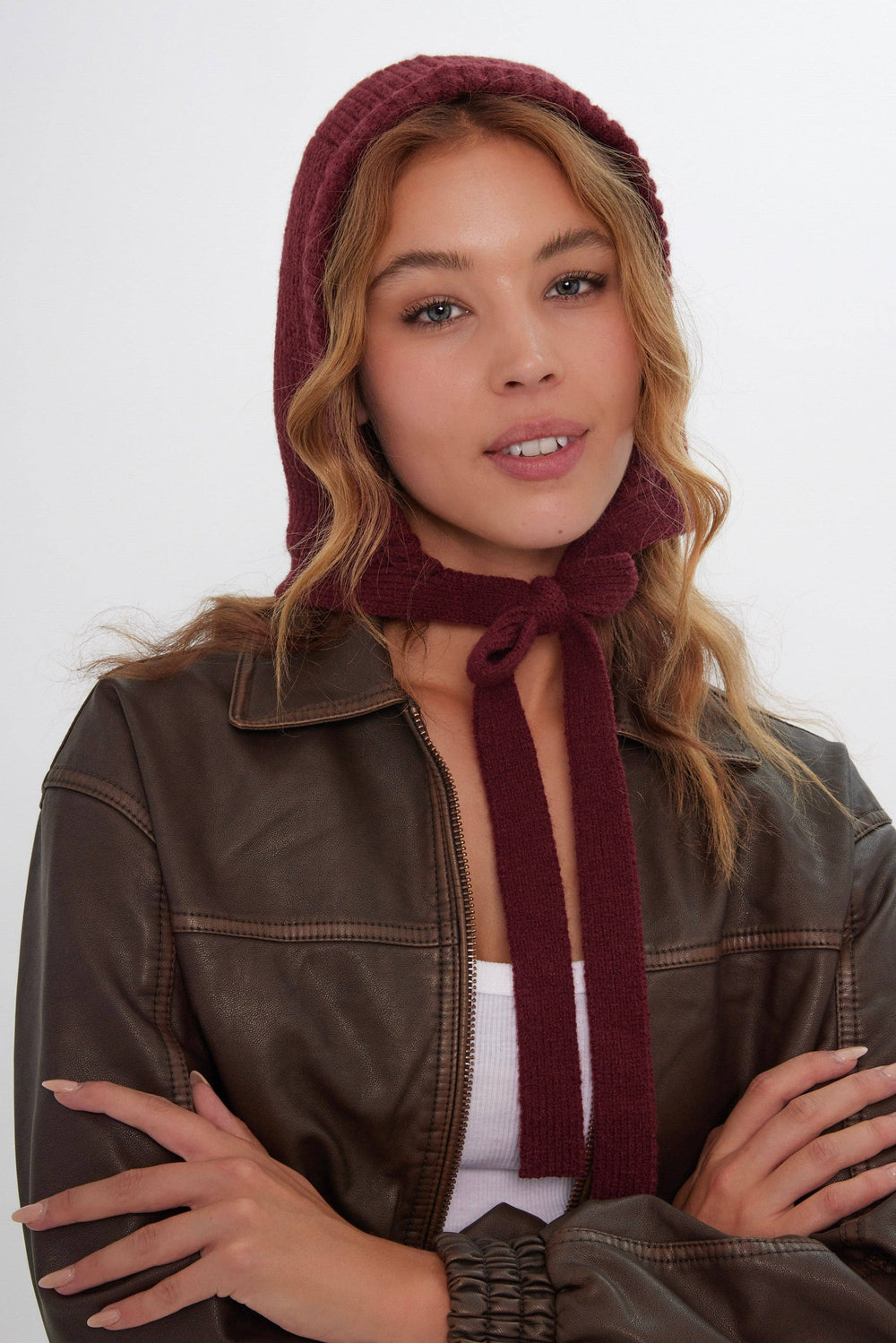 Knitted Hood in Burgundy