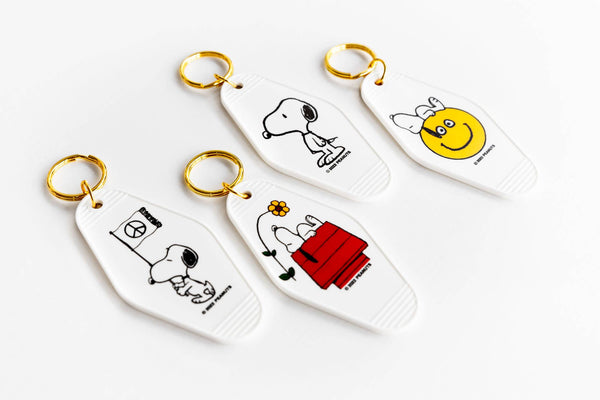 3P4 x Peanuts® - Classic Snoopy Key Tag (White)