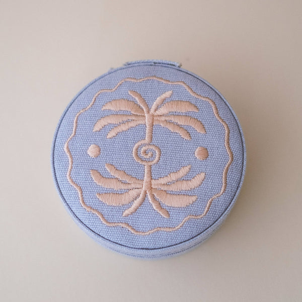 Travel Jewellery Case in Lilac Linen