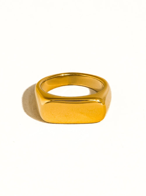 Glayce 18K Gold Non-Tarnish Classic Signet Ring