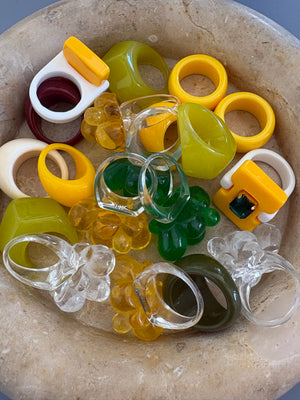 Plastic rings premium