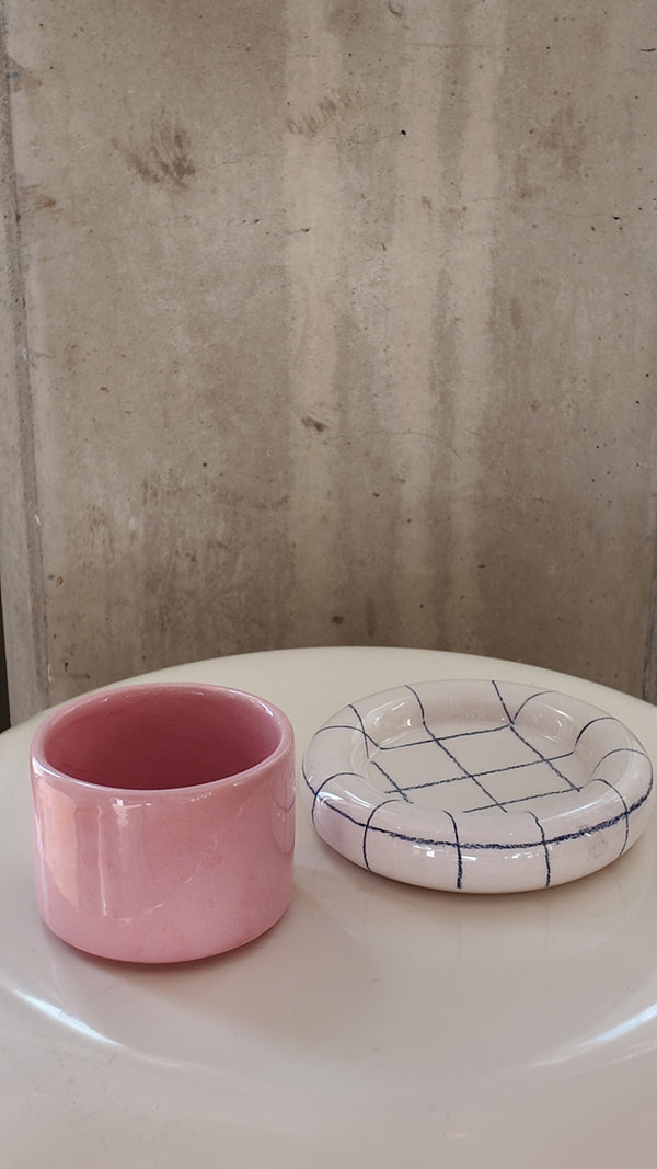 Checked & Baby Pink Glazed Ceramic Cup
