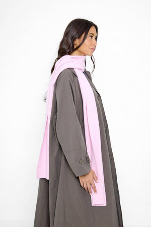 Plain Knitted Scarf in Pink