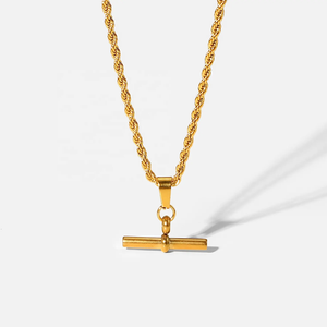 Twisted Chain T Bar Pendant Necklace