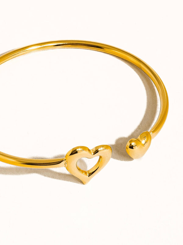 Helen 18K Gold Plated Heart Bangle