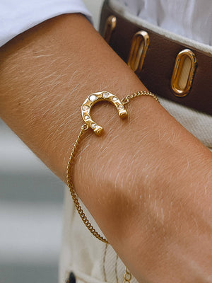 Gold Non-TarnishHorseshoe Chain Bracelet