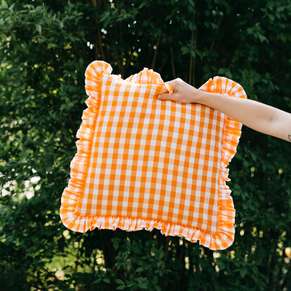 OMOM Cushion Cover / Sofa Cushion in Organic Cotton - Ruffle