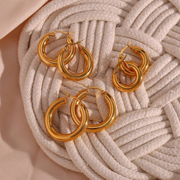 Classic Hoop Earrings – Gold & Silver 3 Sizes
