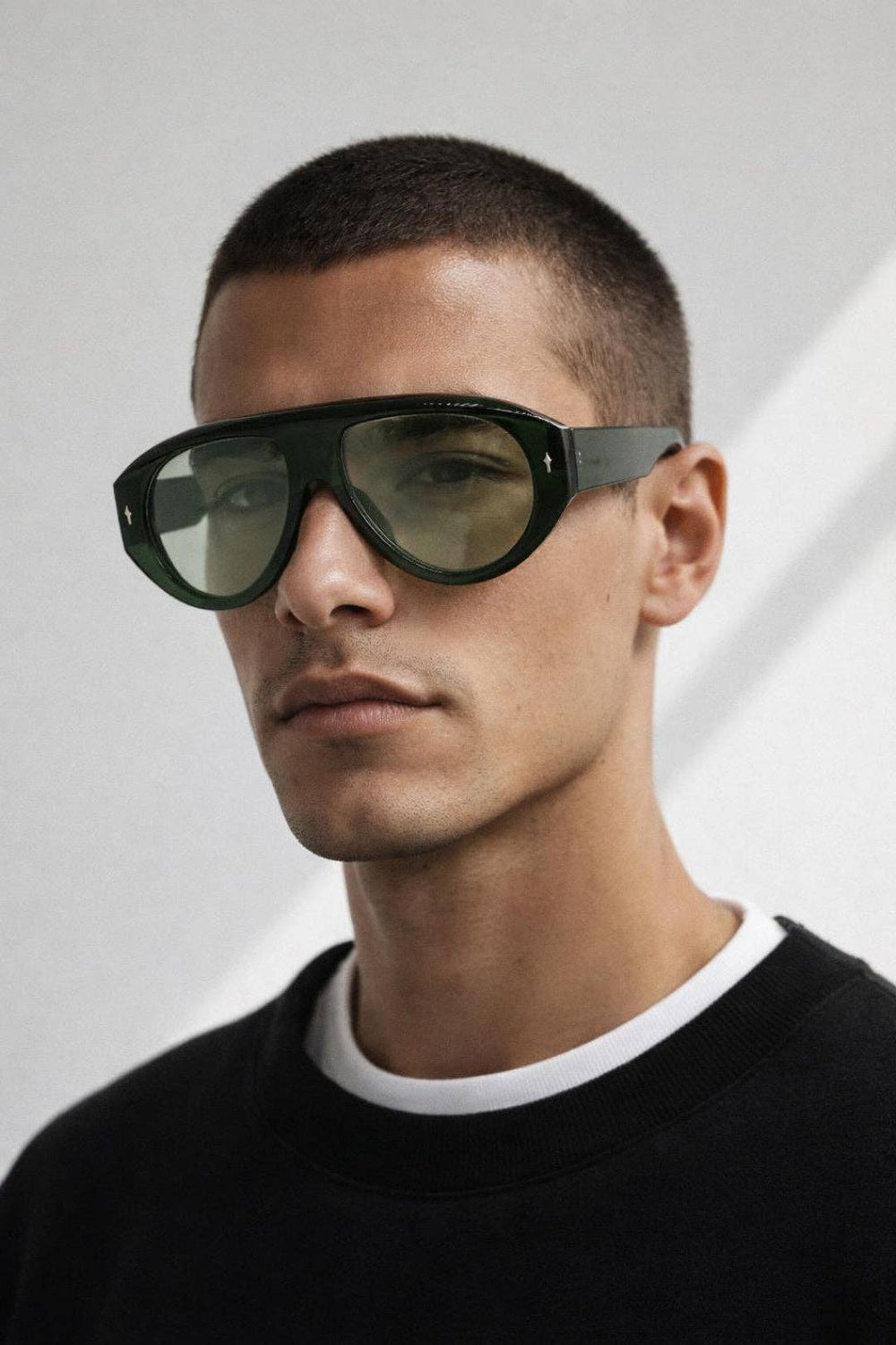 Oversized Bold Aviator Sunglasses in Green