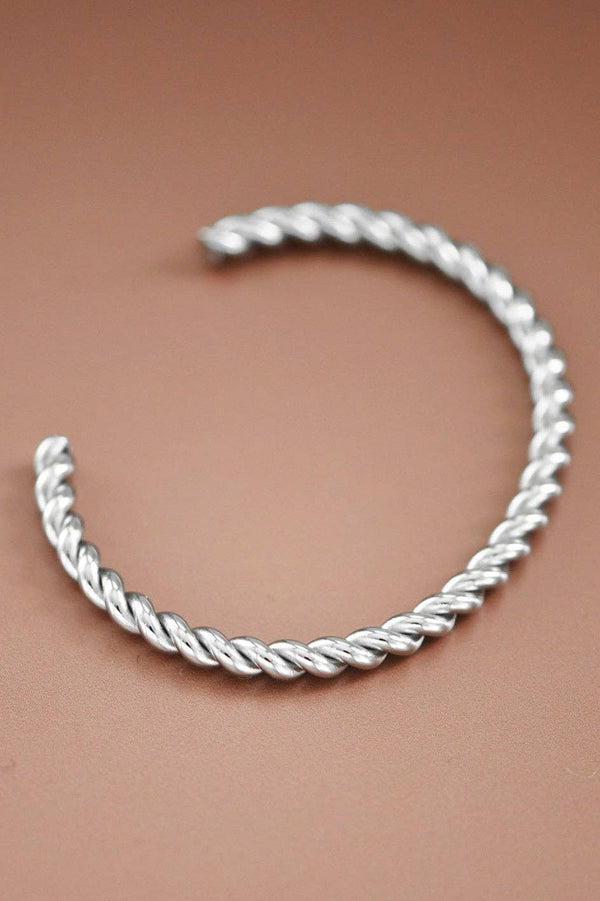 Tarnish-Resistant Waterproof Stainless Steel Cuff