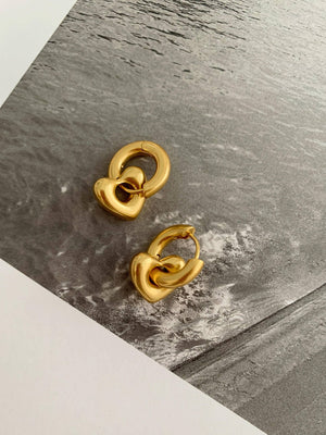 Heart Hoop Earring  18K Gold
