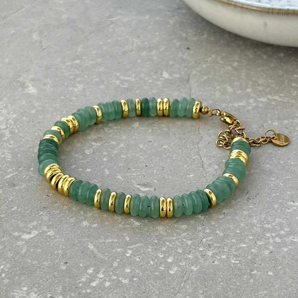 Tarnish Resistant Stone And Gold Beaded Bracelet