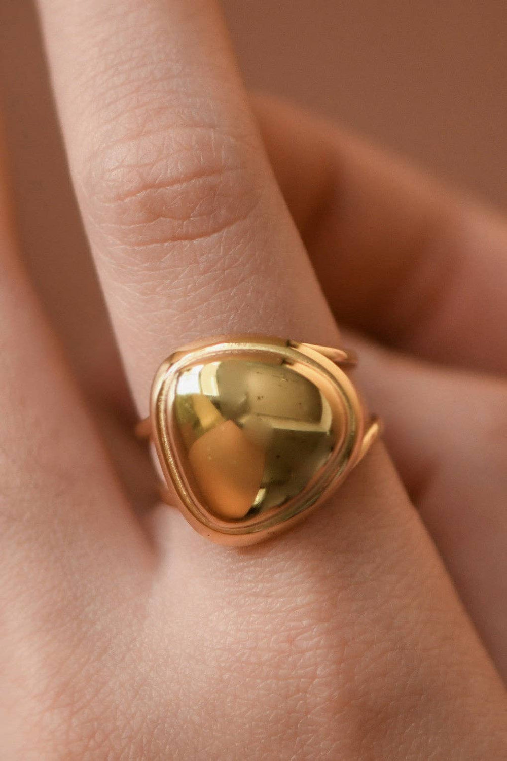 18K Gold Plated Waterproof Stainless Steel Ring - 7964