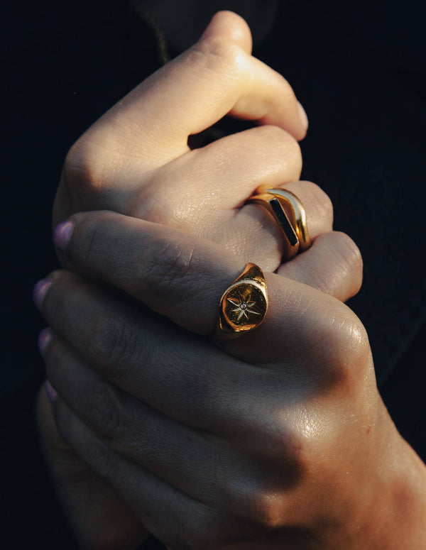 Waterproof Star Signet Ring