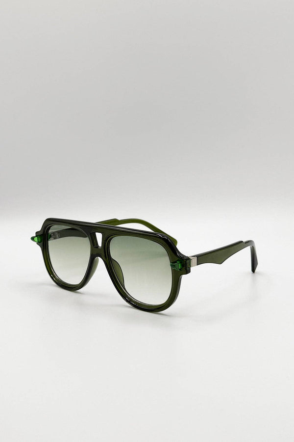 Bold Navigator Sunglasses in Green