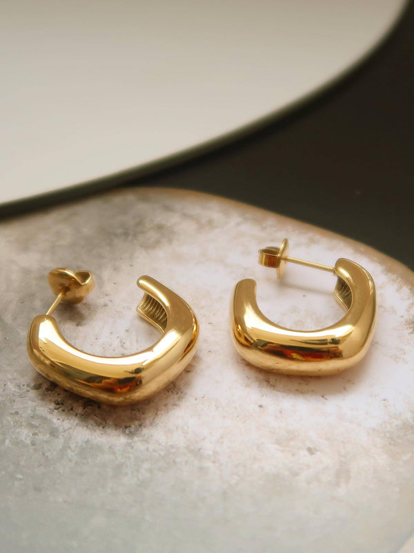 18K Gold Plated Non-Tarnish Classic C Hoop Earring