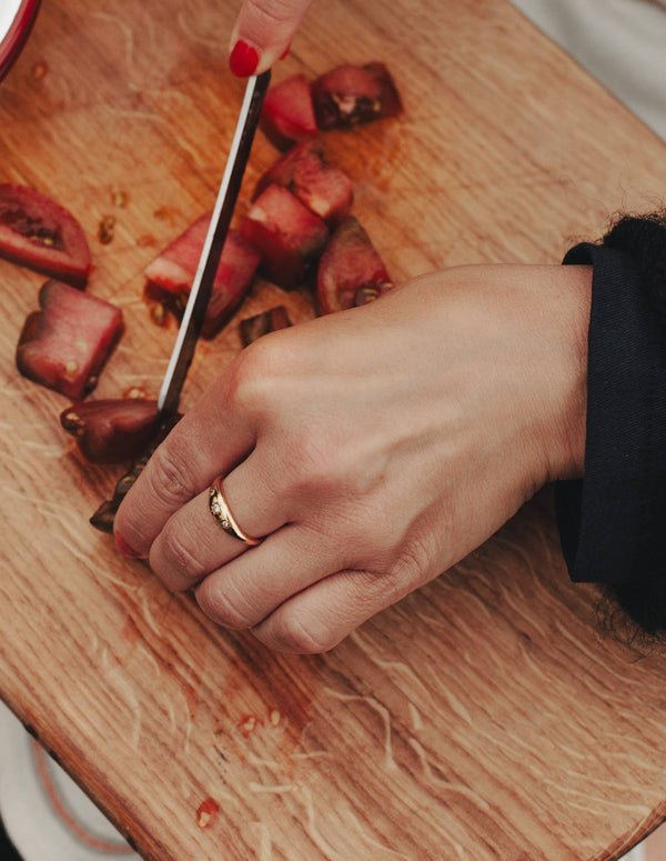 Waterproof Gold Stone Embossed Band Ring