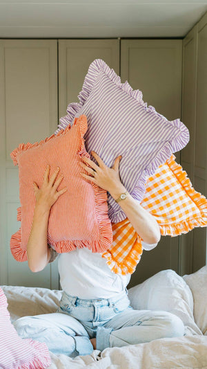 OMOM Cushion Cover / Sofa Cushion in Organic Cotton - Ruffle
