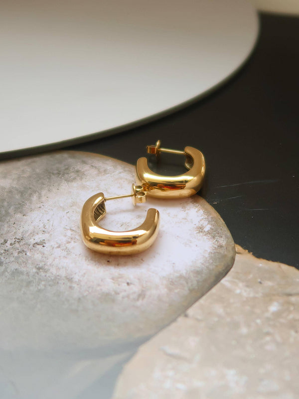 18K Gold Plated Non-Tarnish Classic C Hoop Earring