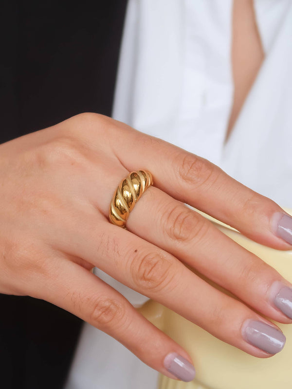 Croissant Ring 18K Gold Plated Non-Tarnish